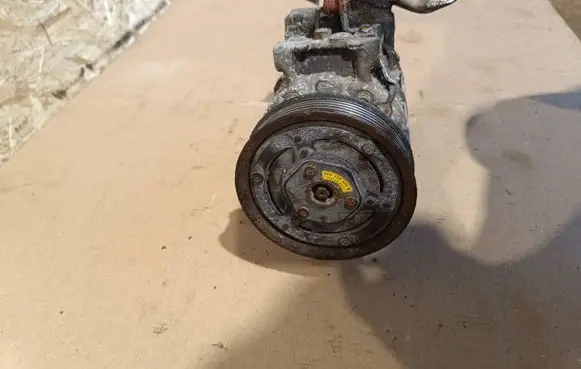 Audi A4 S4 B8 8K Air conditioning (A/C) compressor (pump) 8K0260805N 6SBU14C 4472806521