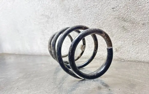 Opel Astra K Front coil spring 