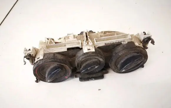 Audi A3 S3 8L Climate control unit 8L0819045A