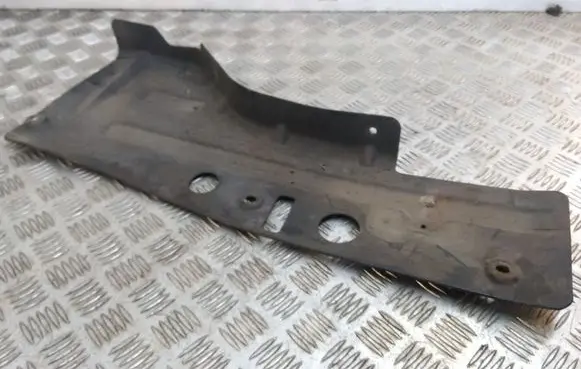 Rear underbody cover/under tray