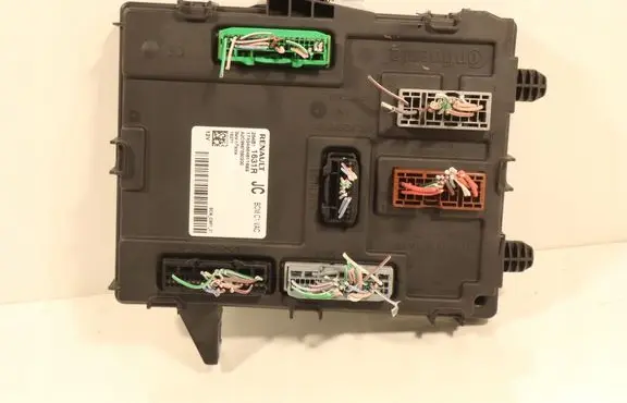 Renault Megane IV Central body control module 284B11631R