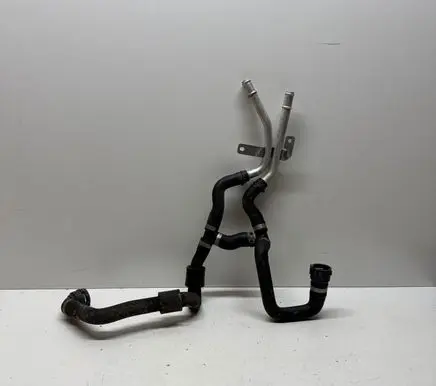 Engine coolant pipe/hose