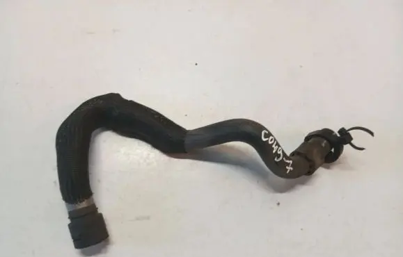 Volvo V70 Engine coolant pipe/hose 31368331