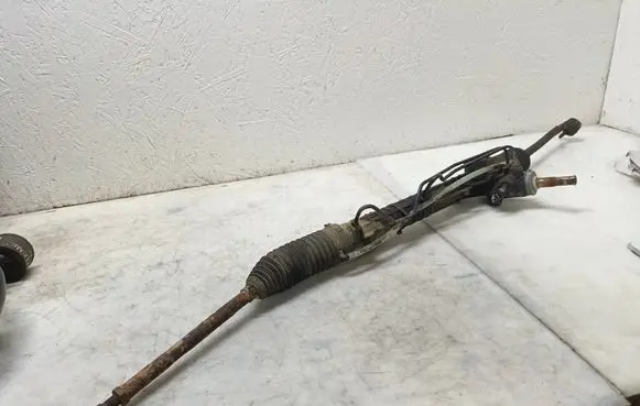 Peugeot 206 Steering rack 1116820000085