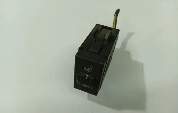 Ford C-MAX I Seat heating switch 7M5T19K314AA
