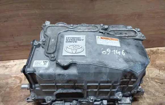 Toyota Yaris Voltage converter inverter G920052032 G920152013