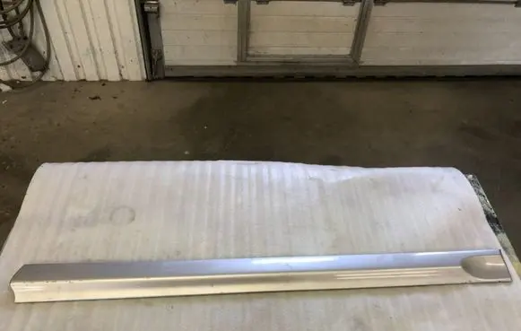 Opel Zafira A Front door trim (molding) 7700428474 77004284741346