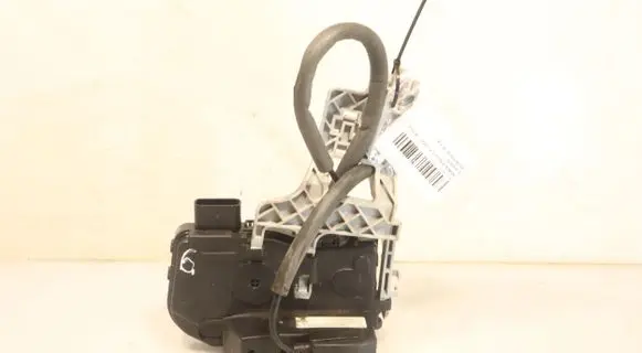 KIA Sportage Front door lock