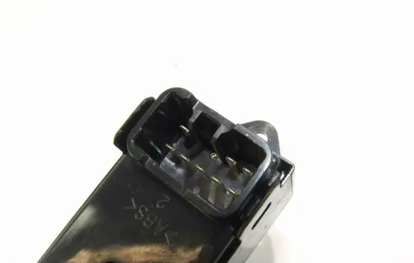 Peugeot 4007 Electric window control switch 8608A182