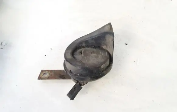 Nissan Almera Tino Horn signal