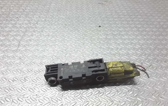 Audi A4 S4 B7 8E 8H Airbag deployment crash/impact sensor 8E0959651A