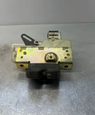 Volvo V70 Tailgate lock latch 454572g