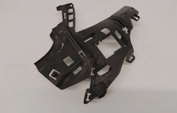 Mercedes-Benz S W222 Front bumper mounting bracket A2228850221 16544