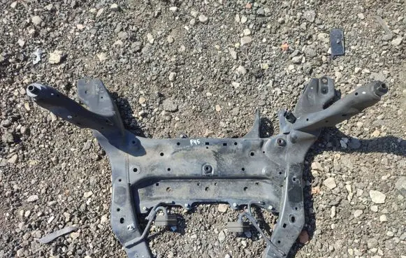 BMW 2 F45 Front subframe 6872729 31116872729 31114097788