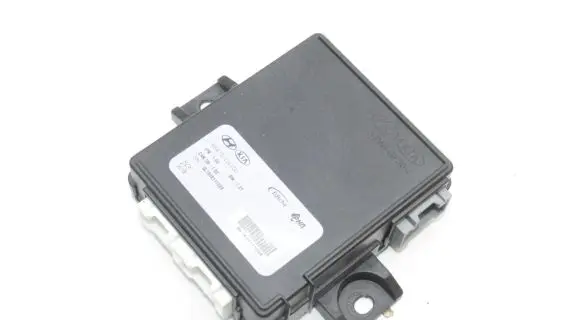 KIA Sportage Tailgate/trunk control unit/module 95470D9100