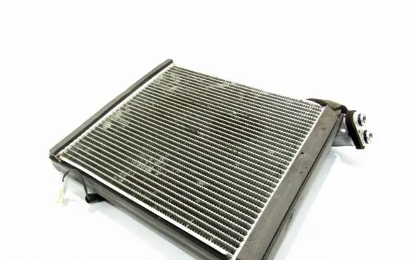 Toyota Auris 150 Air conditioning (A/C) radiator (interior) 