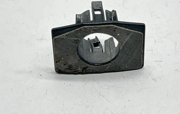 Porsche Cayenne (92A) Front parking sensor holder (PDC) 7P5807591A