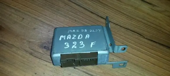 Mazda 323 F Airbag control unit/module b22r67650 97c06209e