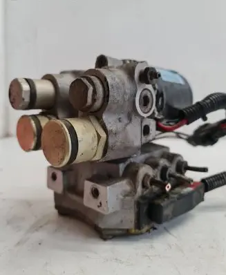 Jeep Grand Cherokee ABS Pump 52008906 25020200034 000500030132201
