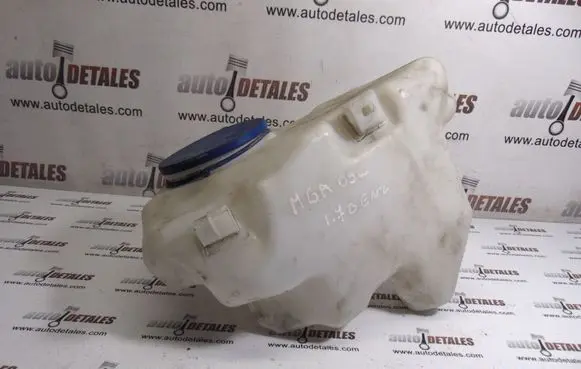 Mercedes-Benz A W169 Windshield washer fluid reservoir/tank A1698690720