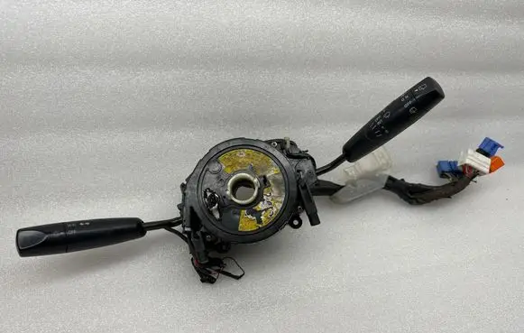 Mazda 323 F Wiper turn signal indicator stalk/switch 175026 172249