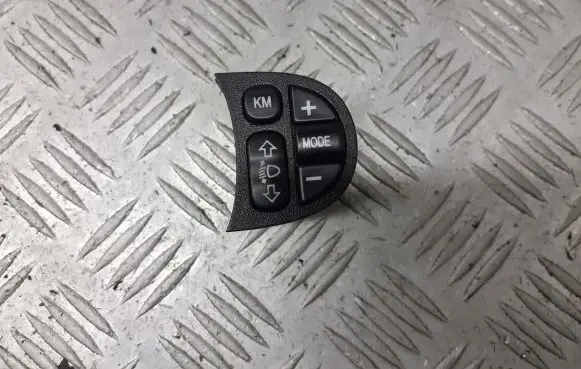 Alfa Romeo 147 A set of switches 735262023