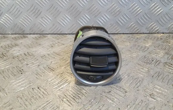 Audi A4 S4 B6 8E 8H Dash center air vent grill 8H0820951D