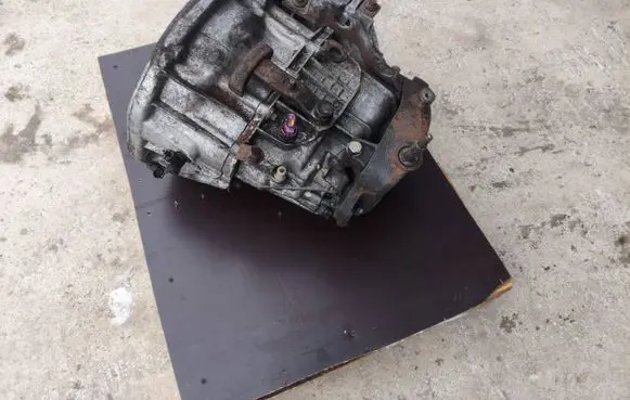 Renault Trafic II (X83) Manual 5 speed gearbox Pk6025