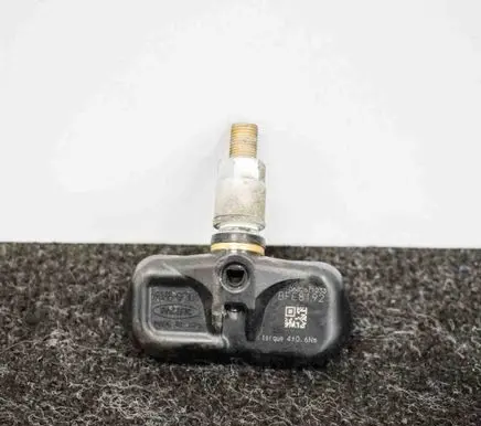 Toyota RAV 4 (XA20) Tire pressure sensor 0682611233BFE8192