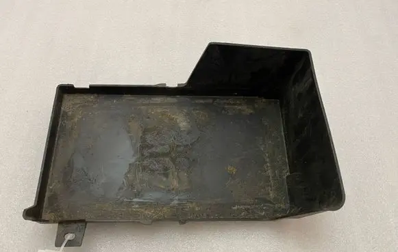 Mitsubishi Outlander Battery tray 8201A004