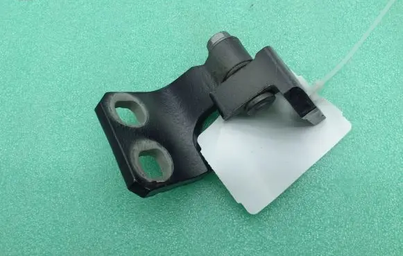 Maserati Levante Front door upper hinge