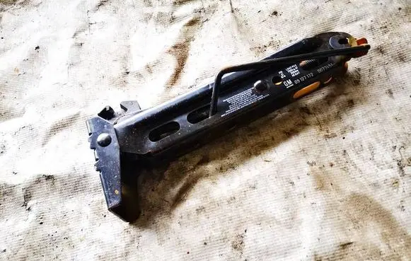 Opel Meriva A Lift Jack 09127172