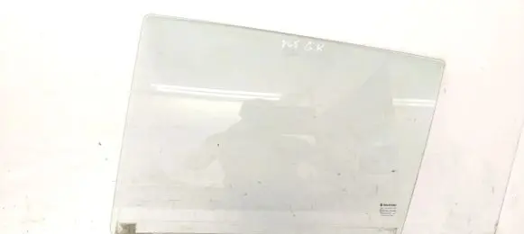 Suzuki SX4 S-Cross Rear door window glass 43R00048