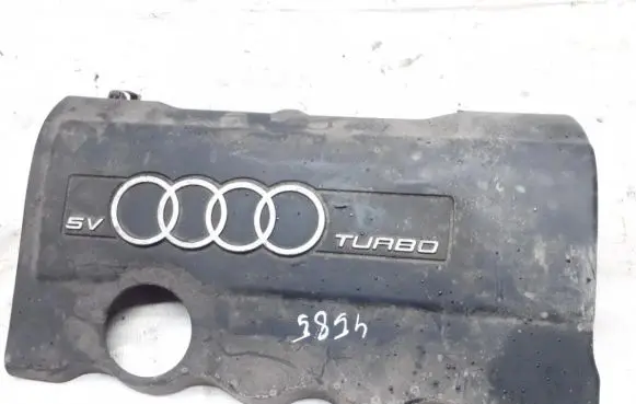 Audi A4 S4 B5 8D Engine cover (trim) 058103724B P30F