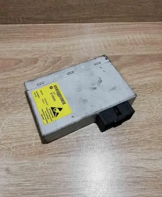 BMW 5 E60 E61 Central console control unit 9138969