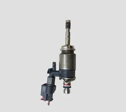 Skoda Karoq Fuel injector 04E906036AD