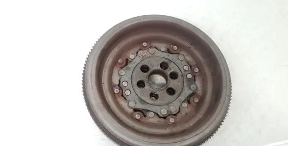 Volkswagen Touran I Dual mass flywheel 03G105266BD