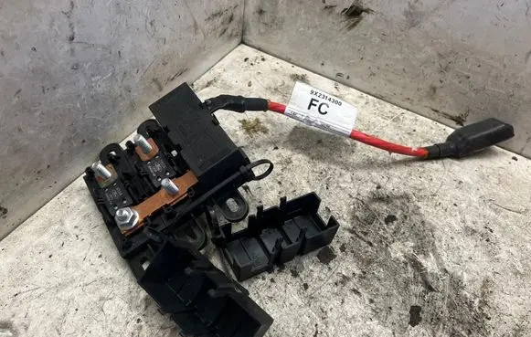 Positive cable (battery)