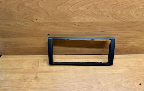 BMW 5 E39 Radio/GPS head unit trim 8385451 8385 38545