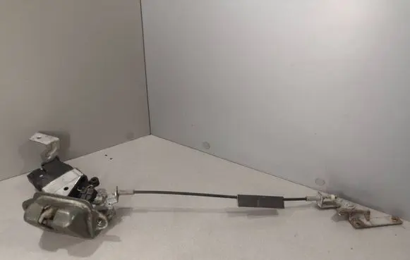 Subaru Legacy Loading door lock 