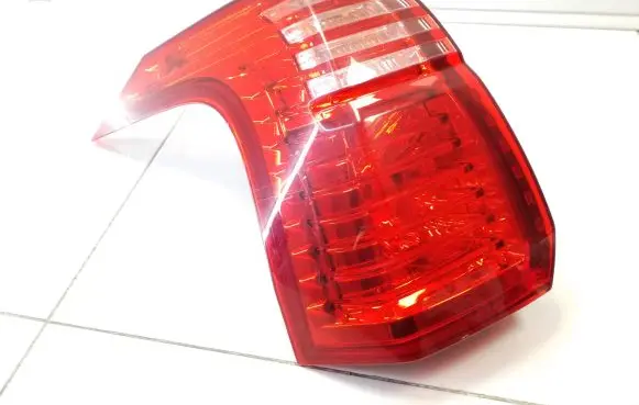 Peugeot 5008 Rear/tail lights 9672666580