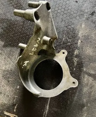 Porsche Cayenne (9PA) Engine mounting bracket 7L5131081