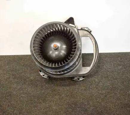 Mercedes-Benz CLA C117 X117 W117 Heater fan/blower CZ1163600766 A2469062501