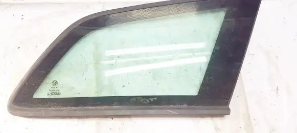 Alfa Romeo 156 Rear side window