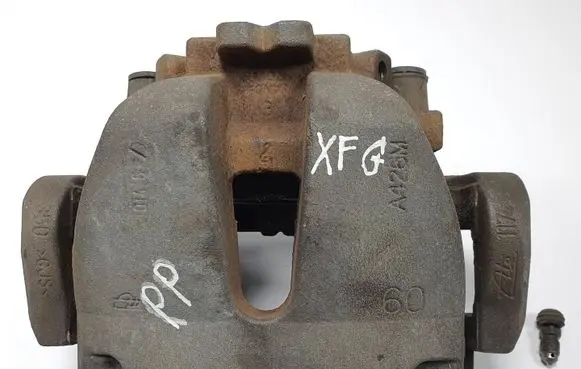 Front brake caliper