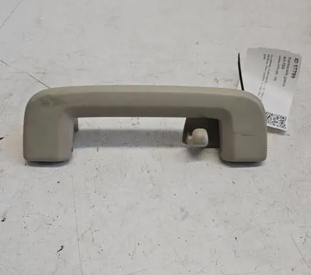 Volvo V70 Rear interior roof grab handle