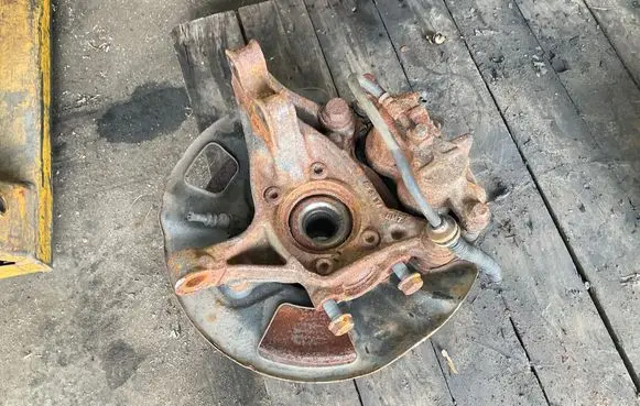 Volkswagen Crafter Front wheel hub