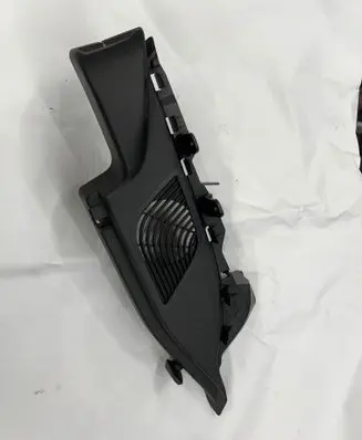 BMW 1 F20 F21 Other trunk/boot trim element 7221044