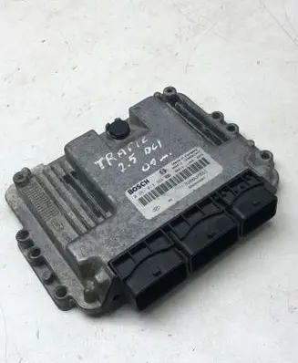 Renault Trafic II (X83) Engine control unit/module 0281013364 8200635663 8200833387