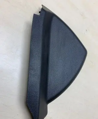 Mercedes-Benz C W204 Dashboard side end trim A2046800178 107214